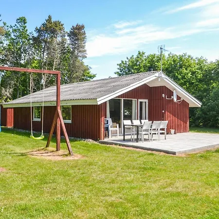 3 Bedroom Cozy In Holiday home